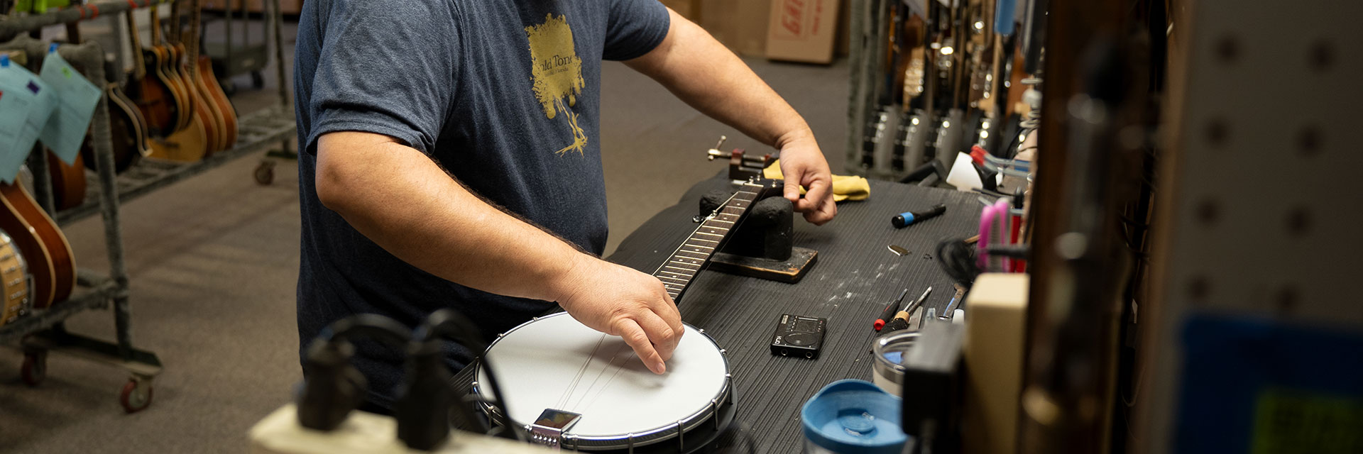 The Best Gold Tone Beginner Banjo: Why the AC-1 is Perfect for New Players